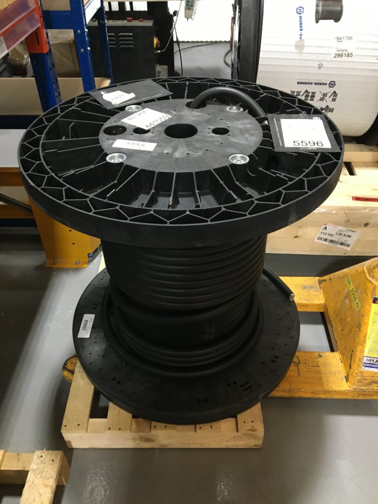 4GKW-AX 240 mm2 cable